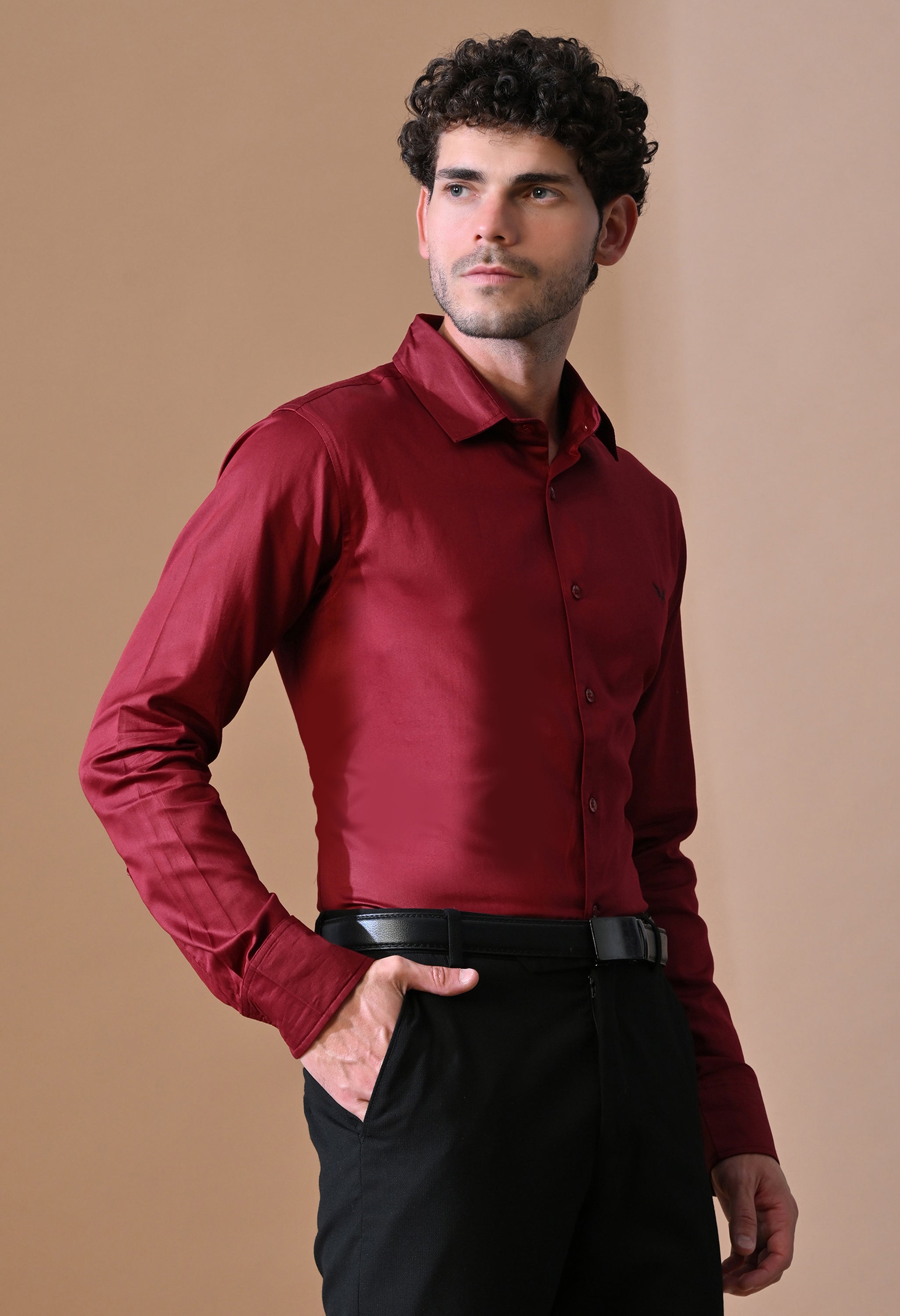 Men’s Slim-Fit Maroon Formal Shirt